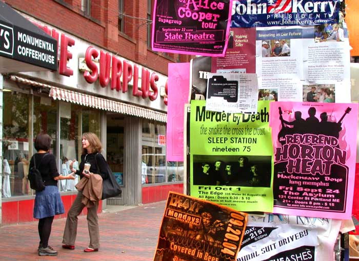 coffeeshop_in_downtown_portland_maine