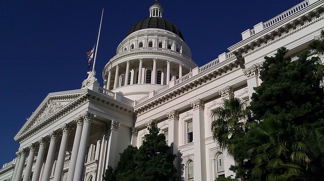 English Capitalization Rules + A Trip to Sacramento, California’s Capital